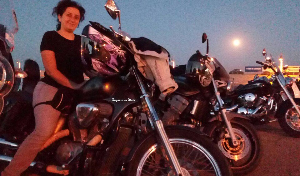 paola_ragazze_in_moto