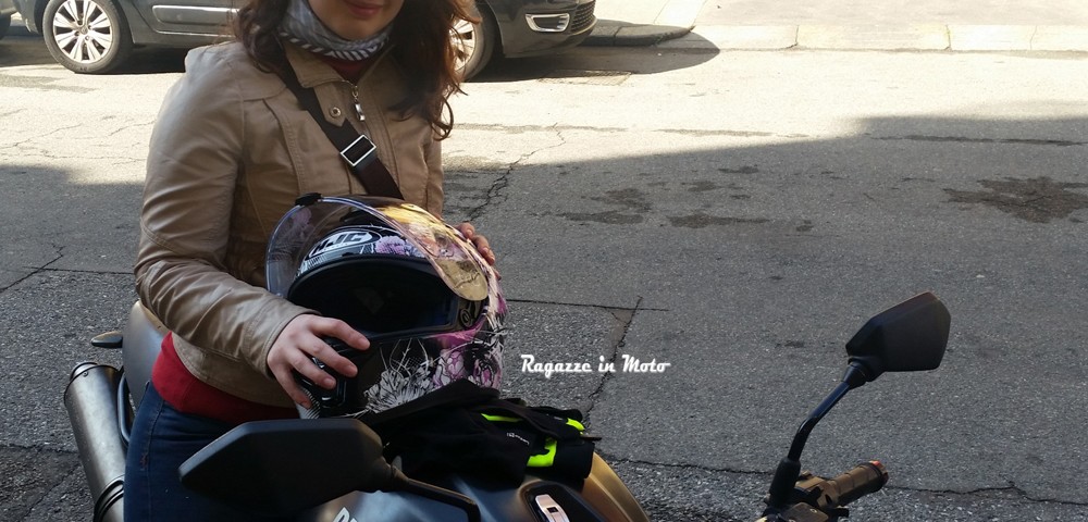 Crstina_ragazze_in_moto
