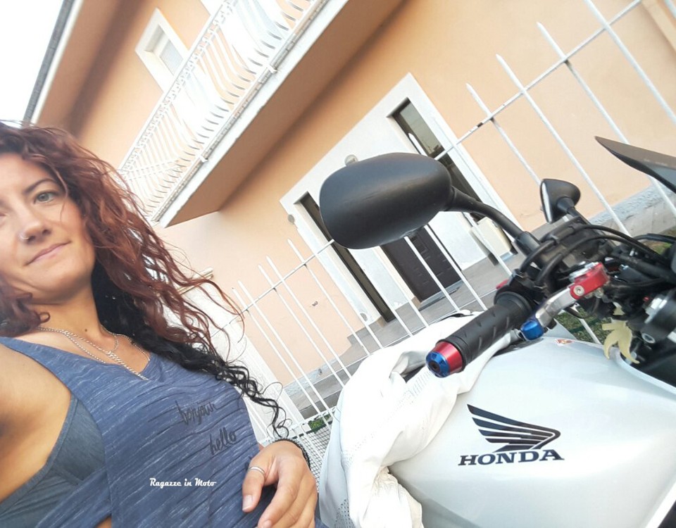 Silvia_ragazze_in_moto