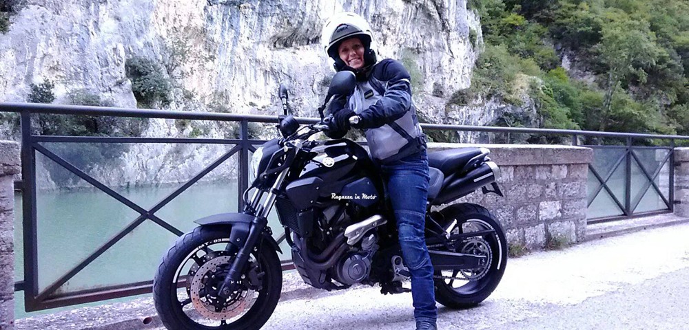 daniela_ragazze_in-moto