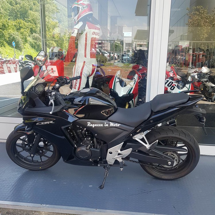 jennifer_ragazze_in_moto