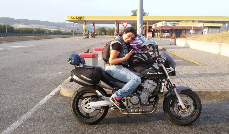 maria_paola_ragazze_in_moto