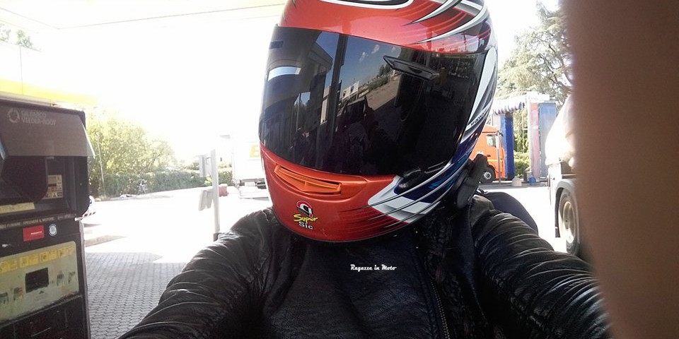 serena_ragazze_in_moto