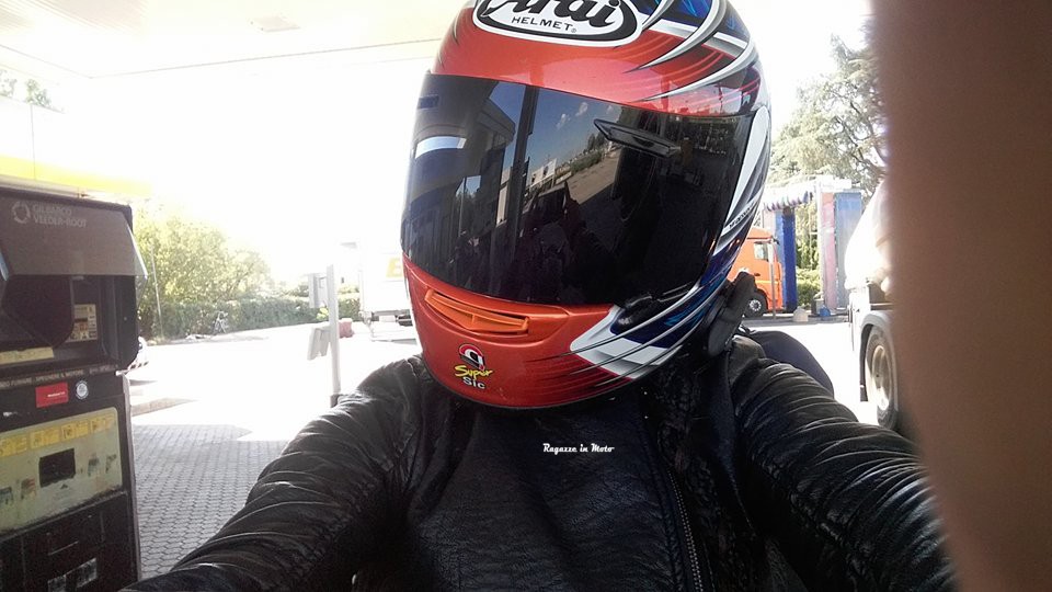 serena_ragazze_in_moto