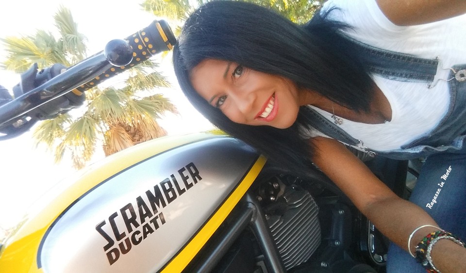 Cristiana_ragazze-in_moto