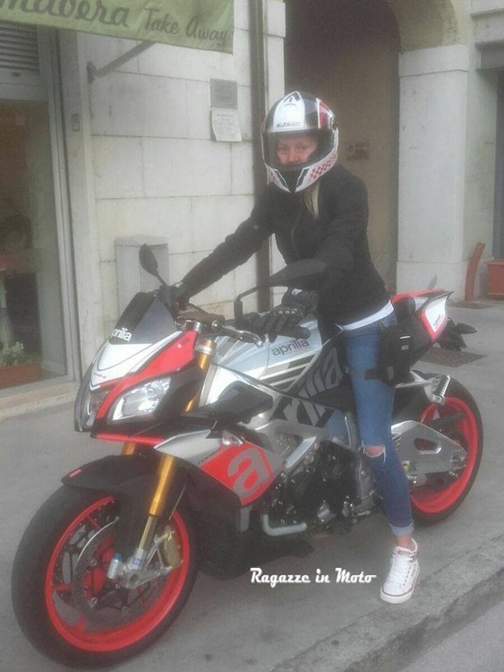 alexis_ragazze_in_moto