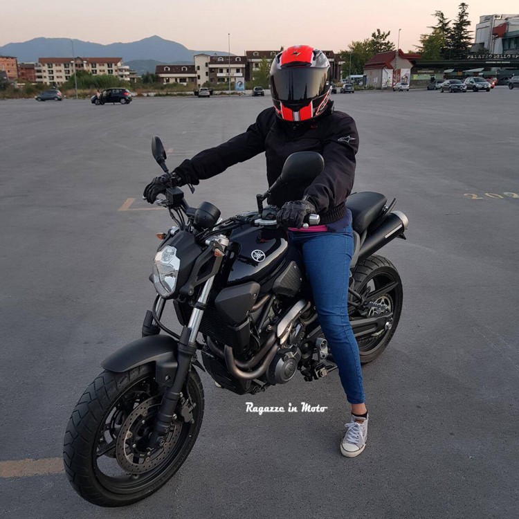 antonia_ragazze_in_moto