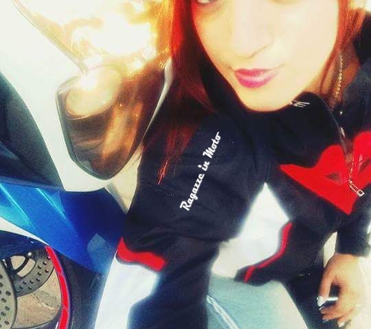 arianna_ragazze_in-moto