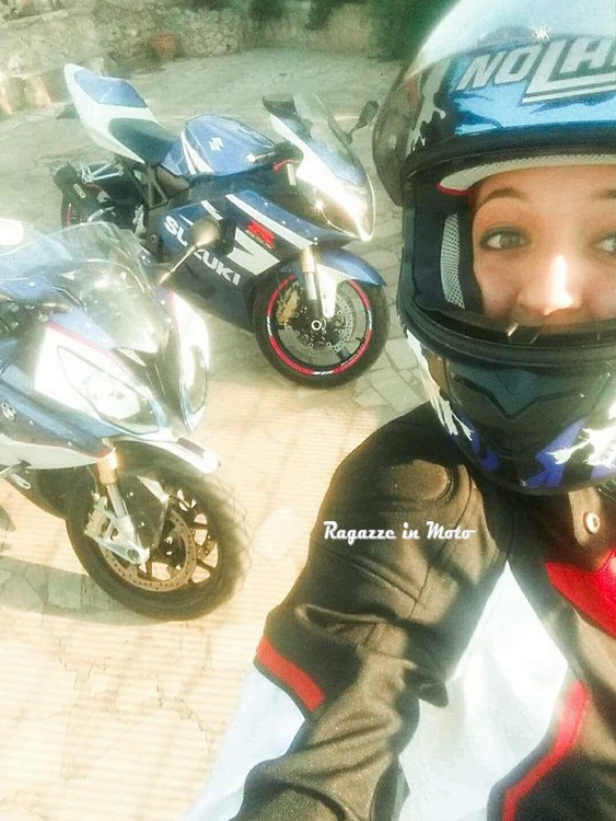 arianna_ragazze_in_moto