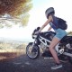 chiara_ragazze_in-moto