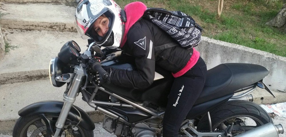 federica_ragazze_in-moto