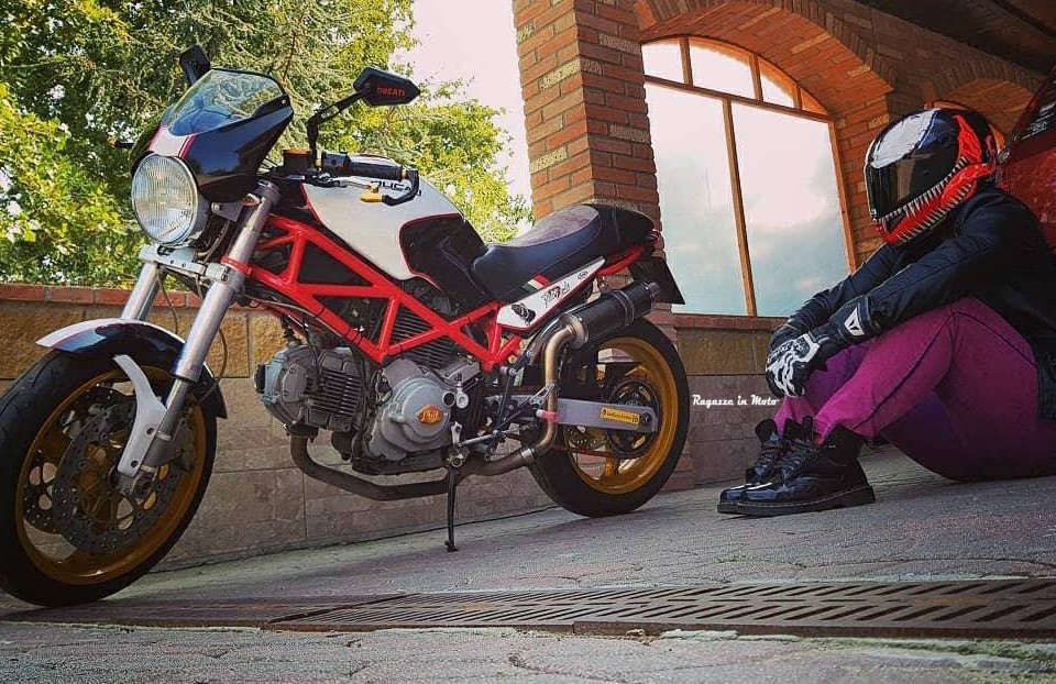 federica_ragazze_in_moto