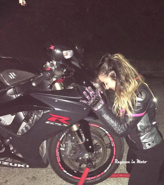 sarah_ragazze_in_moto