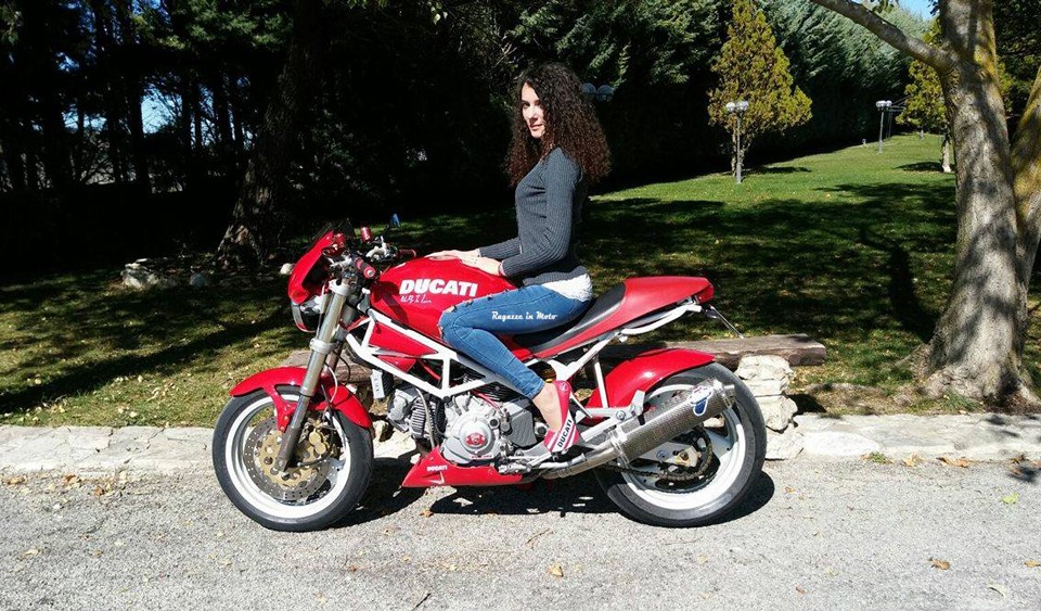 clelia_ragazze_in_moto