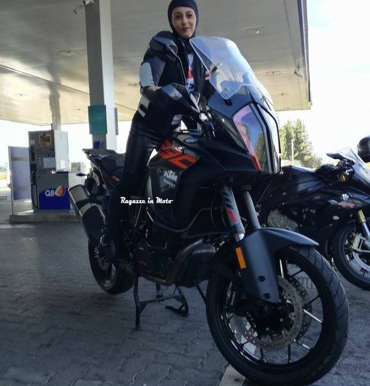 katia_ragazze_in-moto