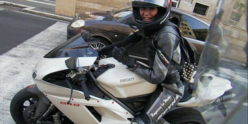 Paola_ragazze_in_moto