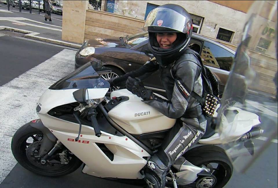 Paola_ragazze_in_moto