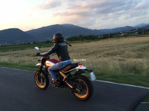 eleonora_ragazze-in-moto-(11)