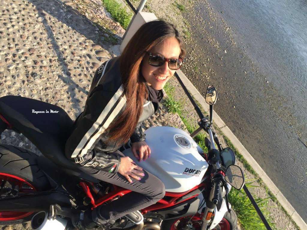 eleonora_ragazze-in-moto-(14)