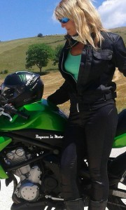 adry_ragazze_in_moto (11)