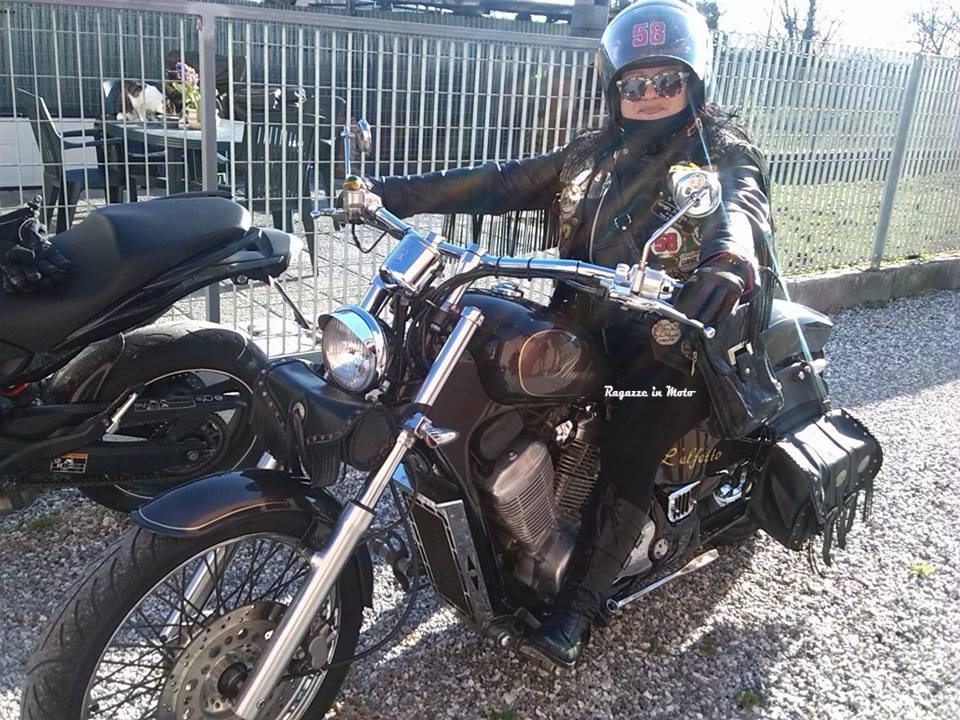 donatella_ragazze_in-moto
