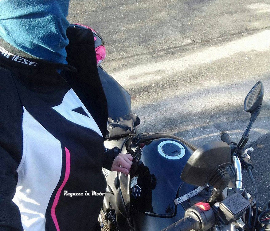 elisa_ragazze_in_moto