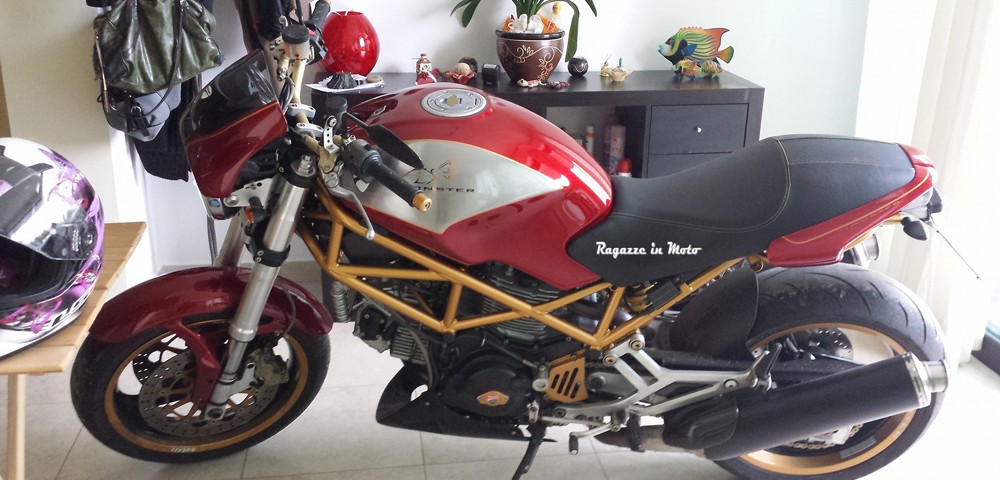 antonella_ragazze_in_moto