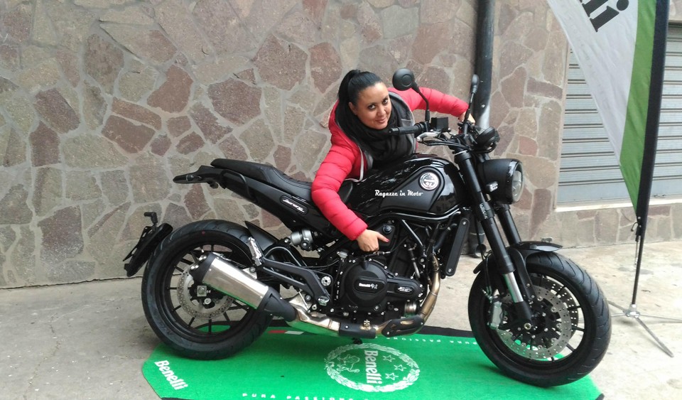 daniela_ragazze_in_moto