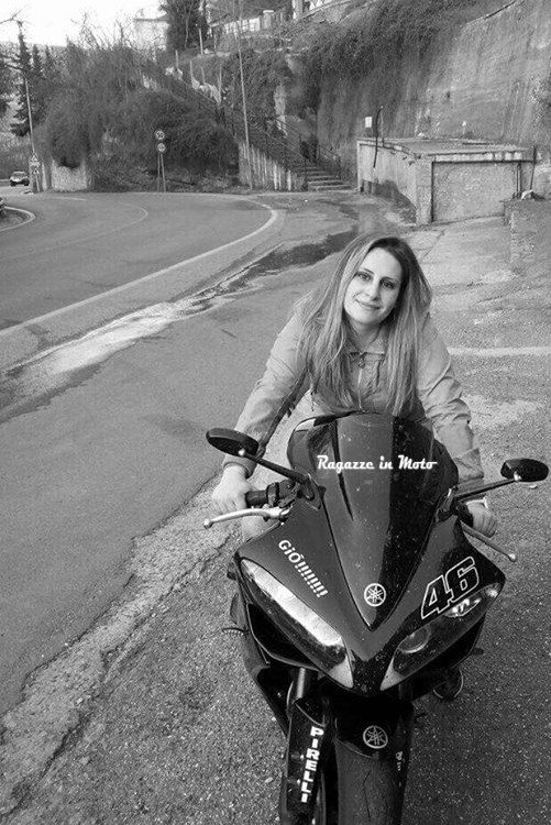 giulia_ragazze_in_moto