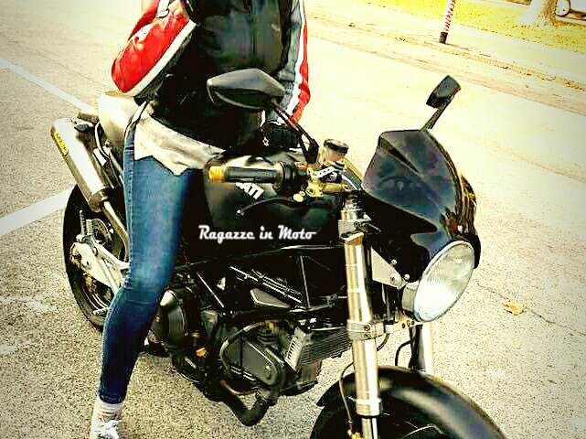 gloria_ragazze_in_moto