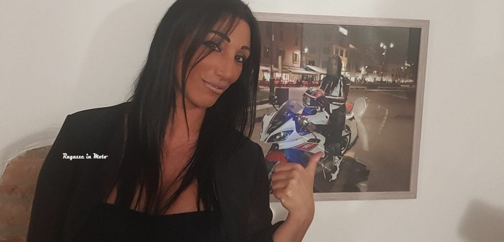 angela_ragazze-in-moto