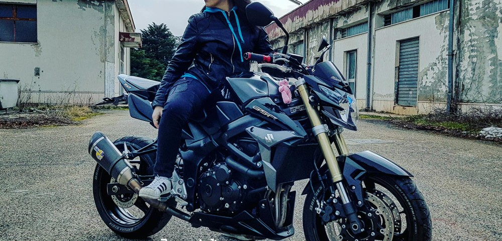 milena_ragazze_in_moto