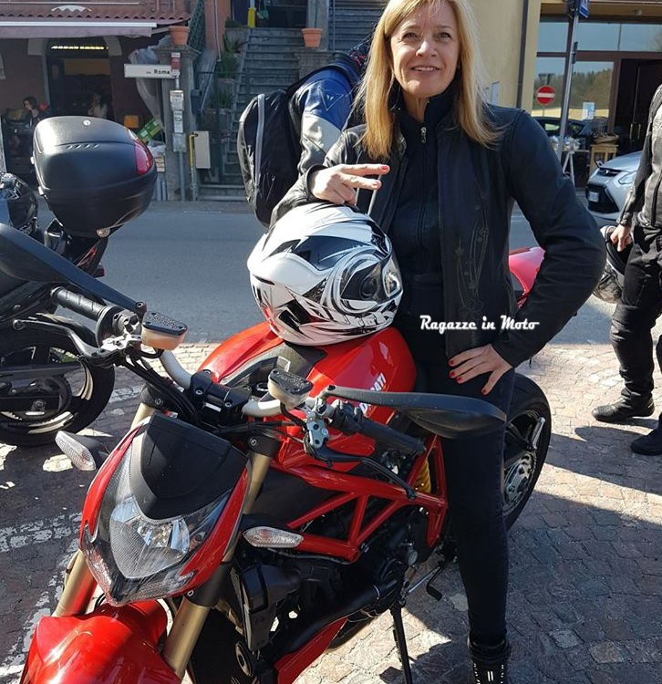 barbara_ragazze_in_moto