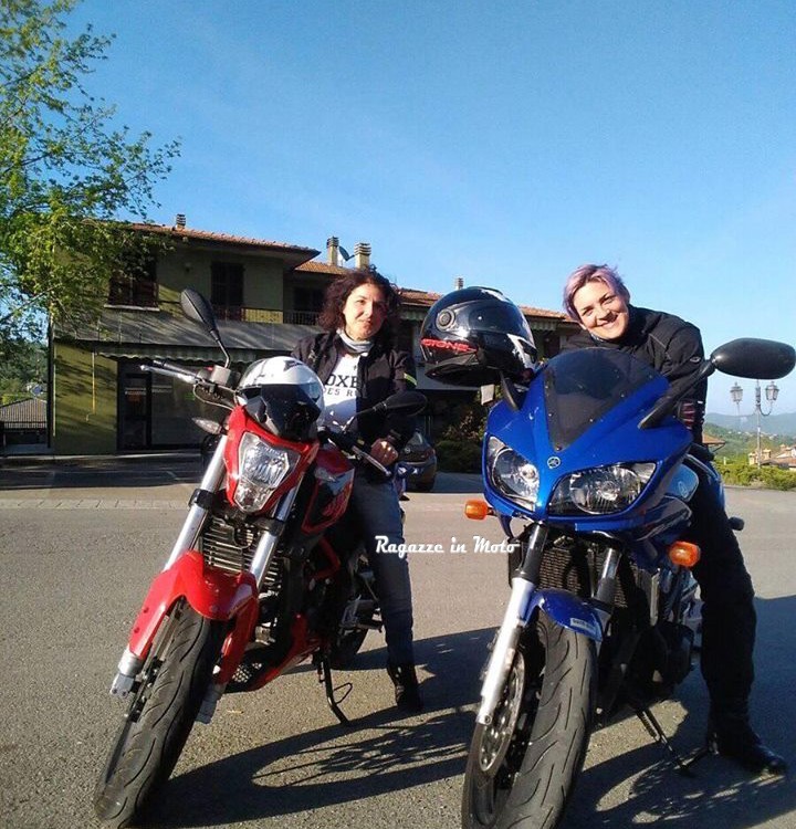 stellamaria_ragazze_in_moto