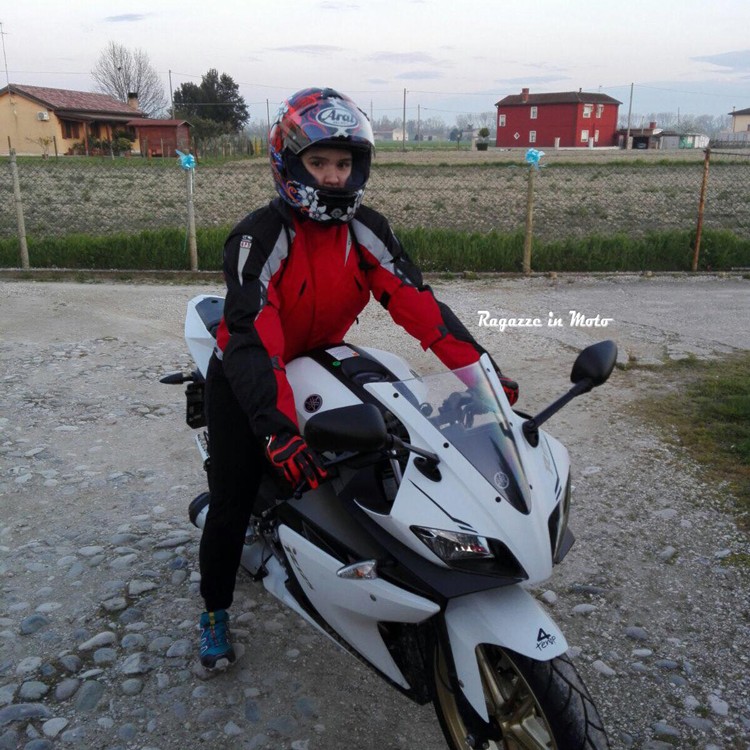 valentina_ragazze_in_moto