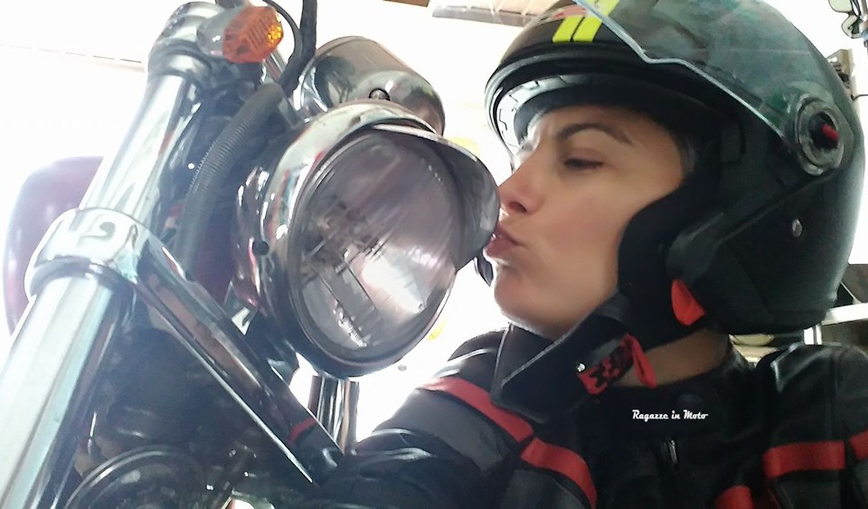 monica_ragazze_in_moto