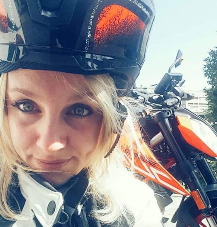 alice_ragazze_in_moto