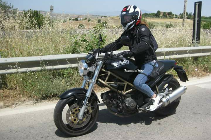 angelica_ragazze_in_moto