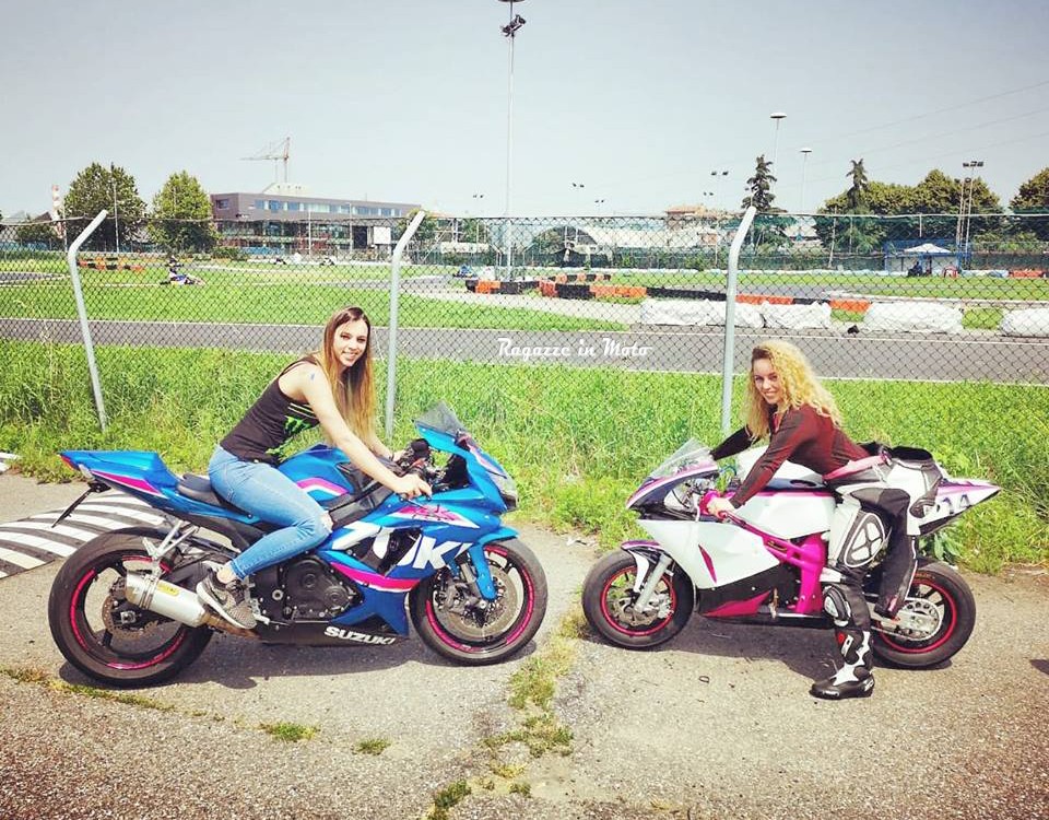 giulia_ragazze_in_moto