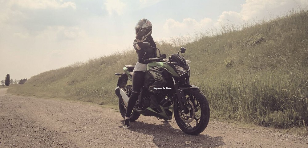 luisa_ragazze_in_moto