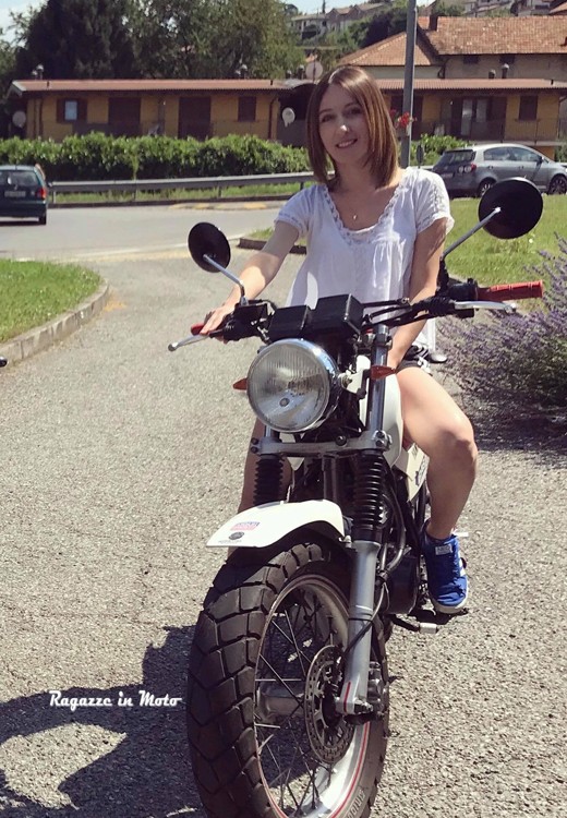 milla_ragazze_in-moto