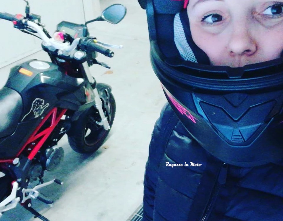 nina_ragazze_in_moto