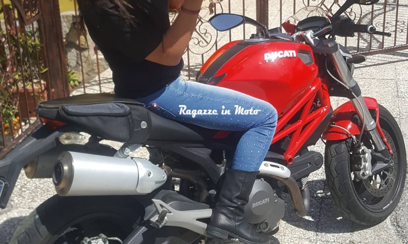 stefania_ragazze_in_moto