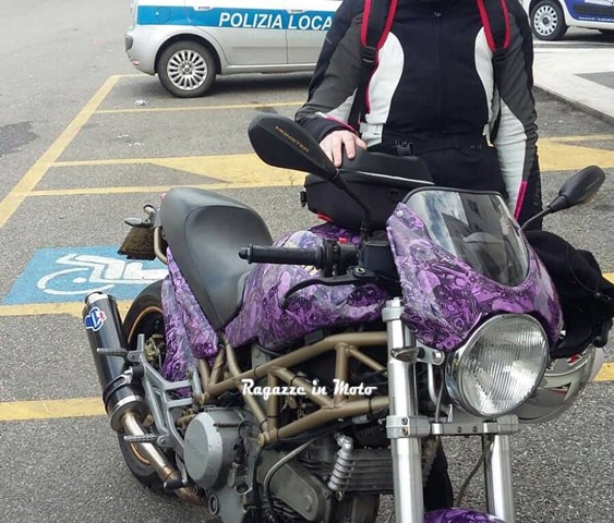 graziana_ragazze-in_moto