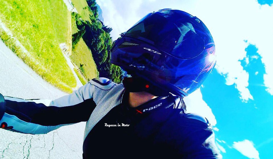 myriam_ragazze_in_moto