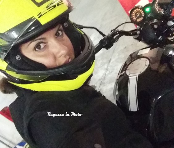 fransisca_ragazze_in_moto