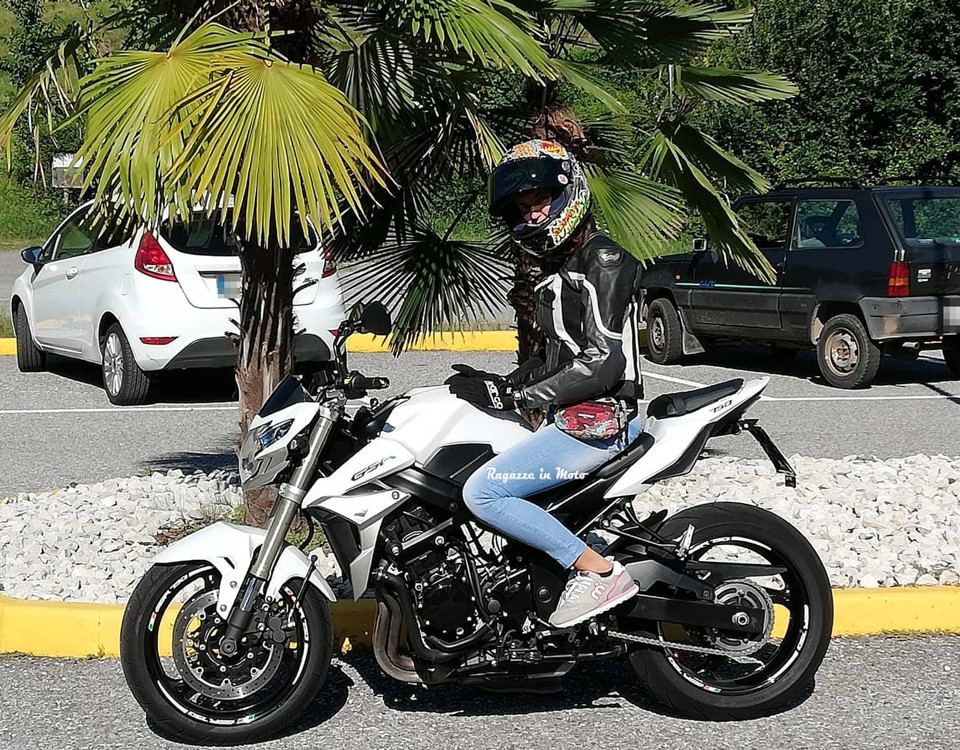 francesca_ragazze_in_moto