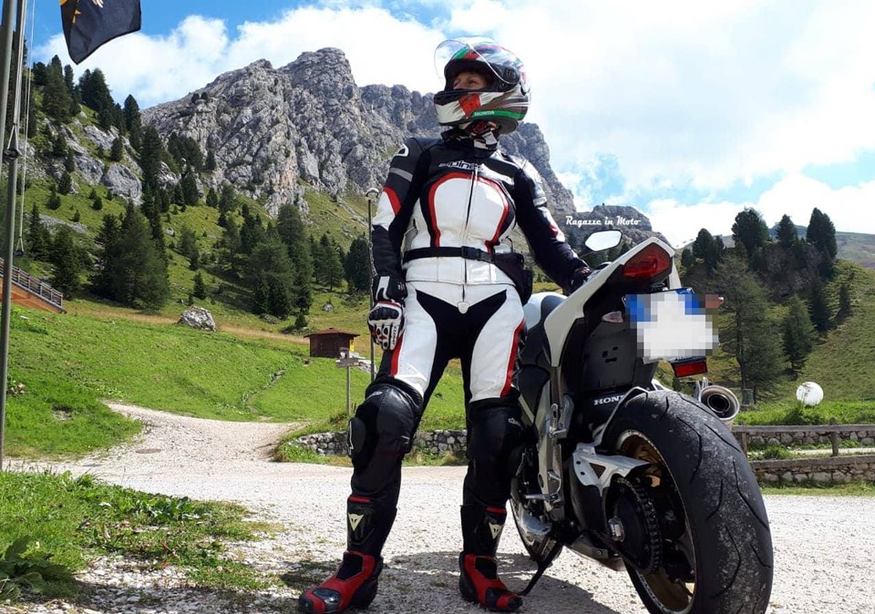 morena_ragazze_in_moto