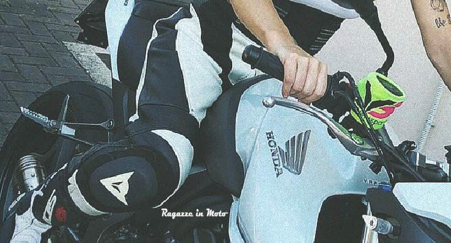serena_ragazze_in_moto