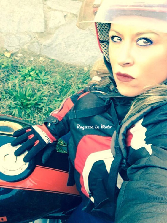 tamara_ragazze_in_moto